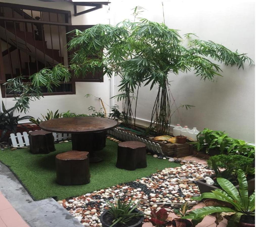 We Love Guesthouse George Town Exterior foto