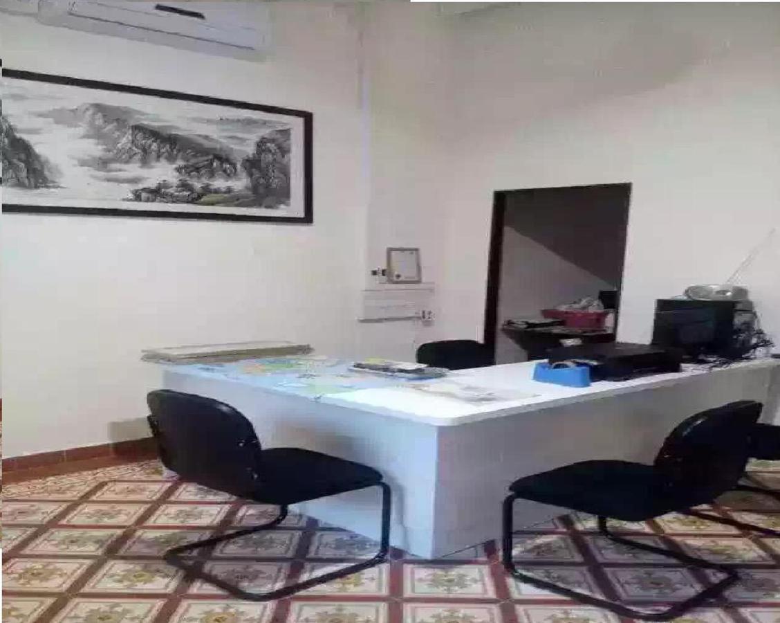 We Love Guesthouse George Town Exterior foto